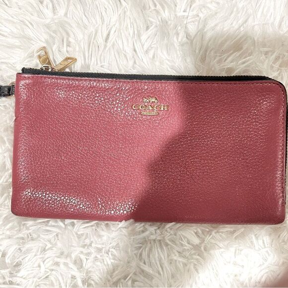 Coach Color Block Rouge Creme Pebbled Leather Large Double Zip Wristlet Clutch - Picture 2 of 16
